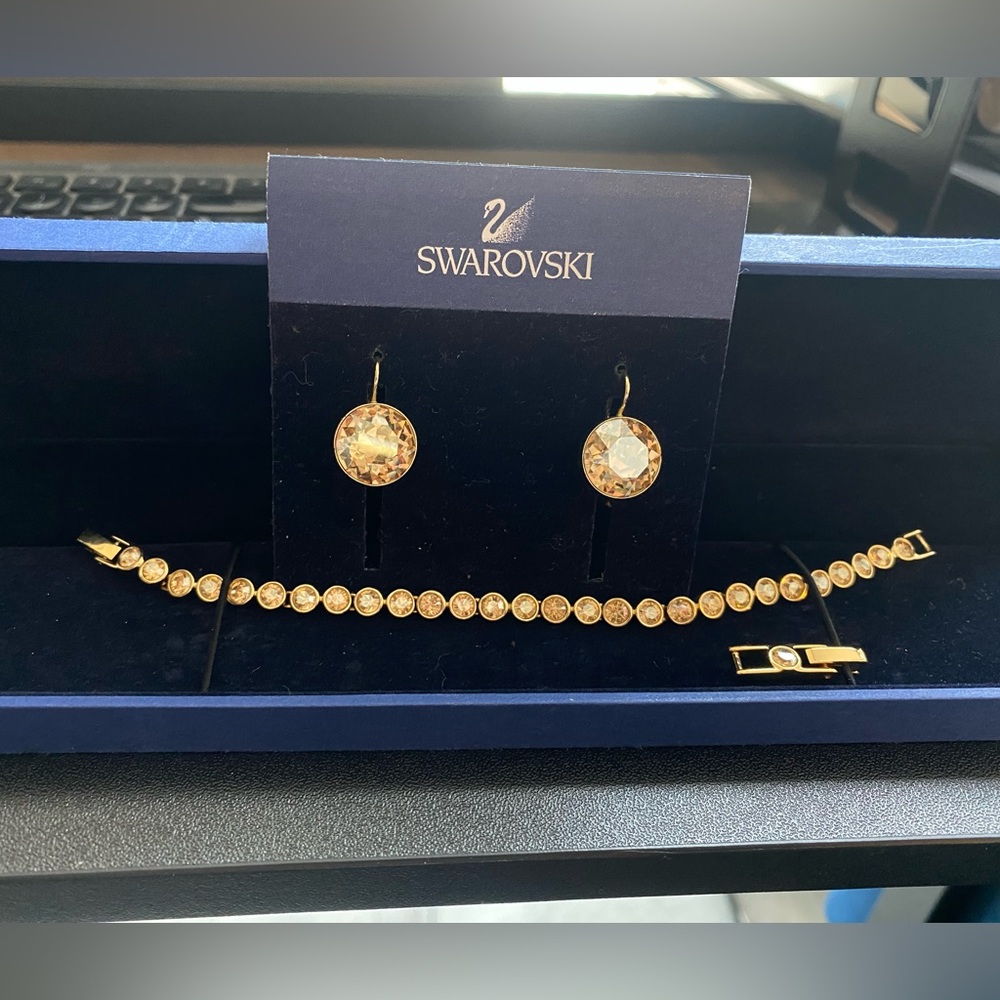 Swarovski earrings and bracelet (vintage)